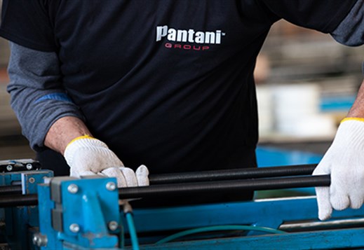 fase lavorazione tubi curvati